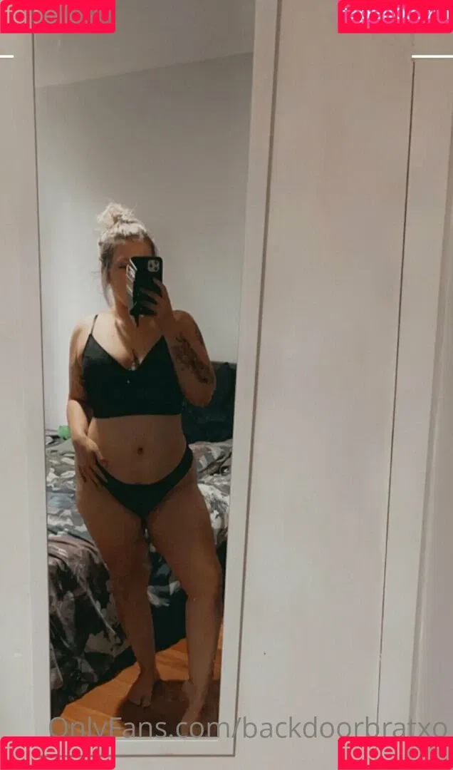 backdoorbratxo Onlyfans Photo Gallery 