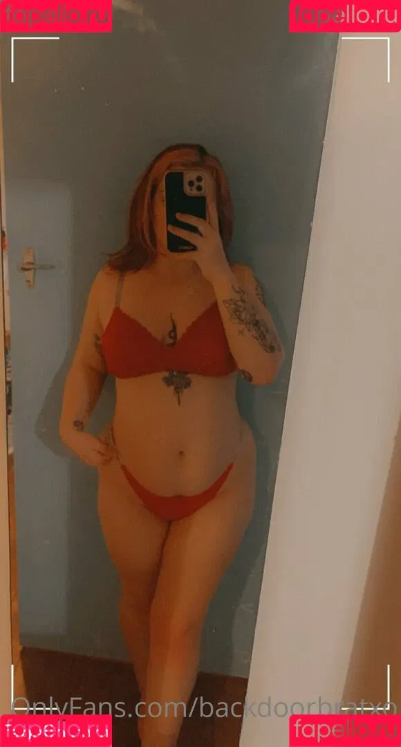 backdoorbratxo Onlyfans Photo Gallery 