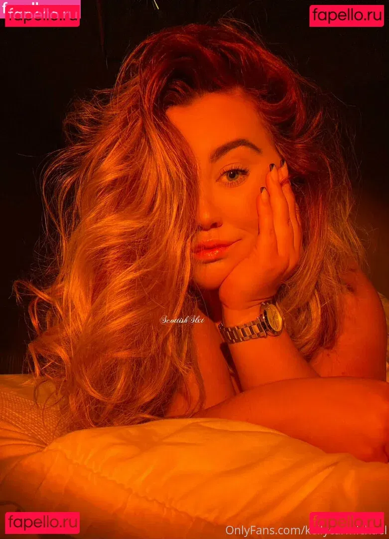 kellycarmichael Onlyfans Photo Gallery 