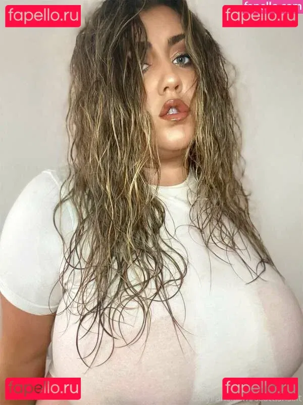 kellycarmichael Onlyfans Photo Gallery 