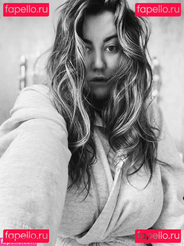 kellycarmichael Onlyfans Photo Gallery 