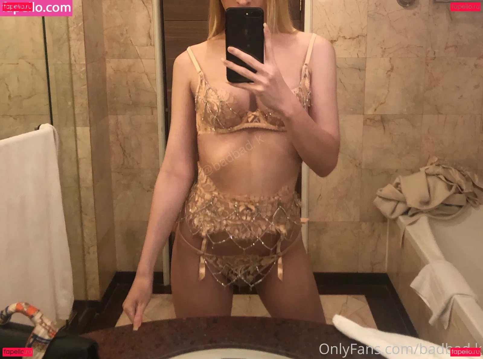 badbad.k Onlyfans Photo Gallery 