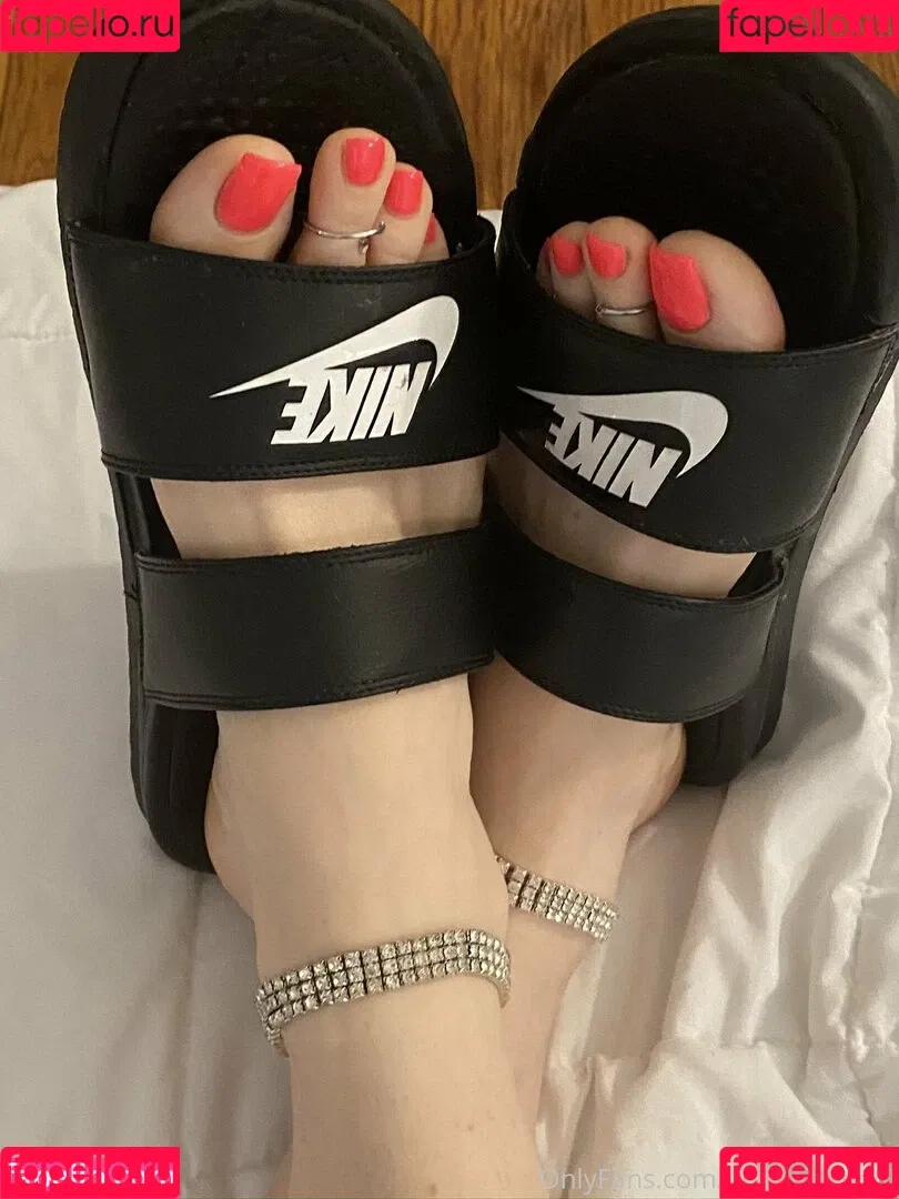 Goddess Fendi Onlyfans Photo Gallery 