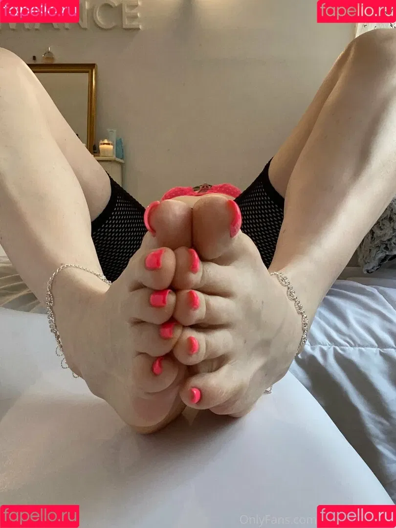 Goddess Fendi Onlyfans Photo Gallery 