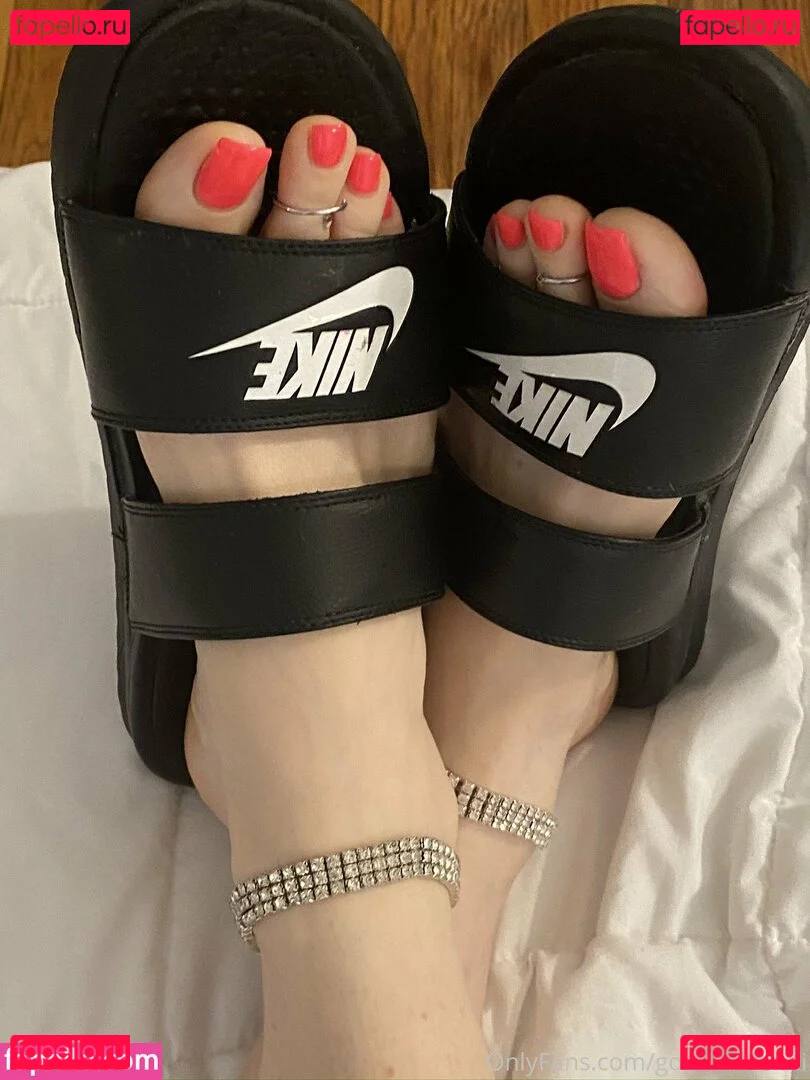 Goddess Fendi Onlyfans Photo Gallery 