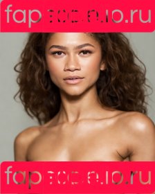 Zendaya Coleman Onlyfans Photo Gallery 