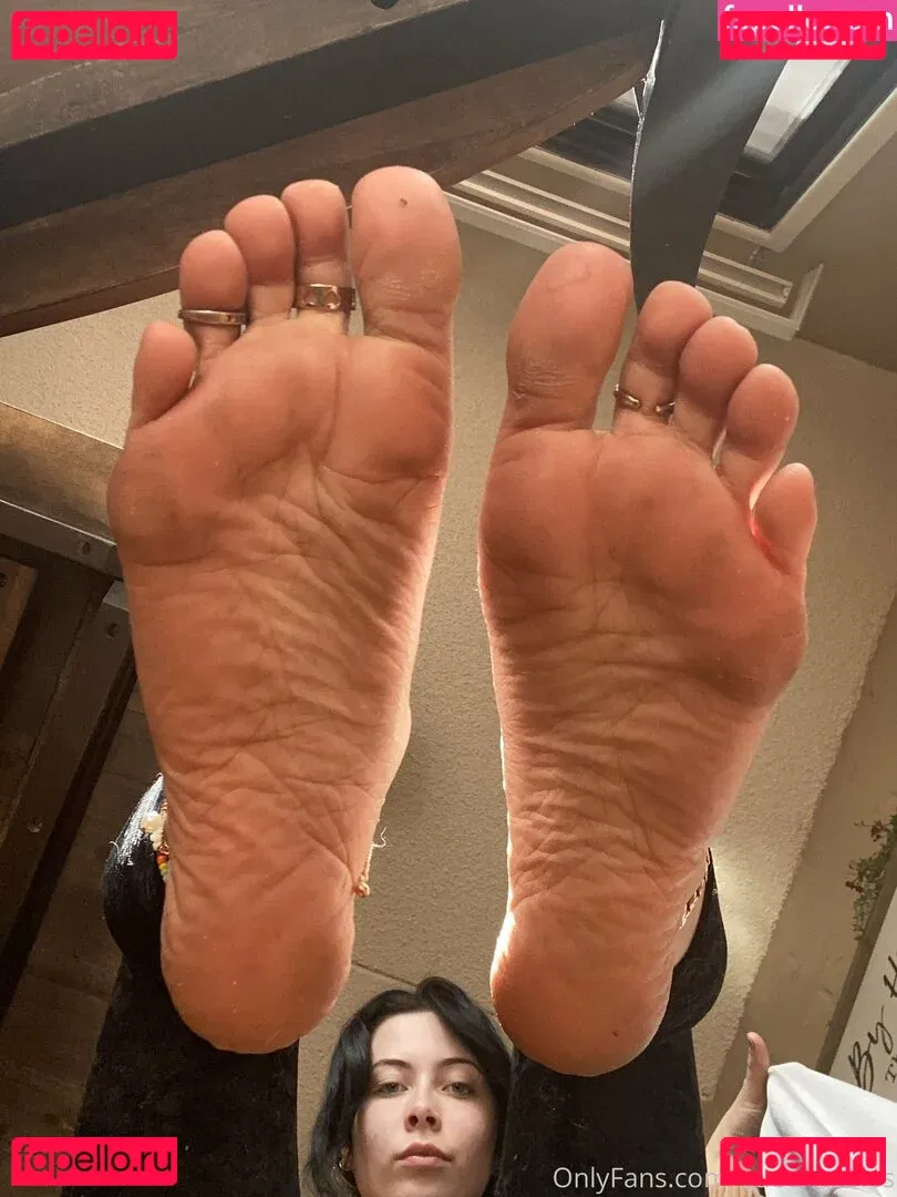 queengsoles Onlyfans Photo Gallery 