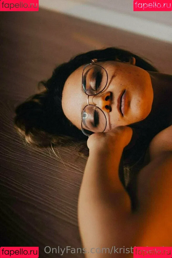 kristin-lewis Onlyfans Photo Gallery 