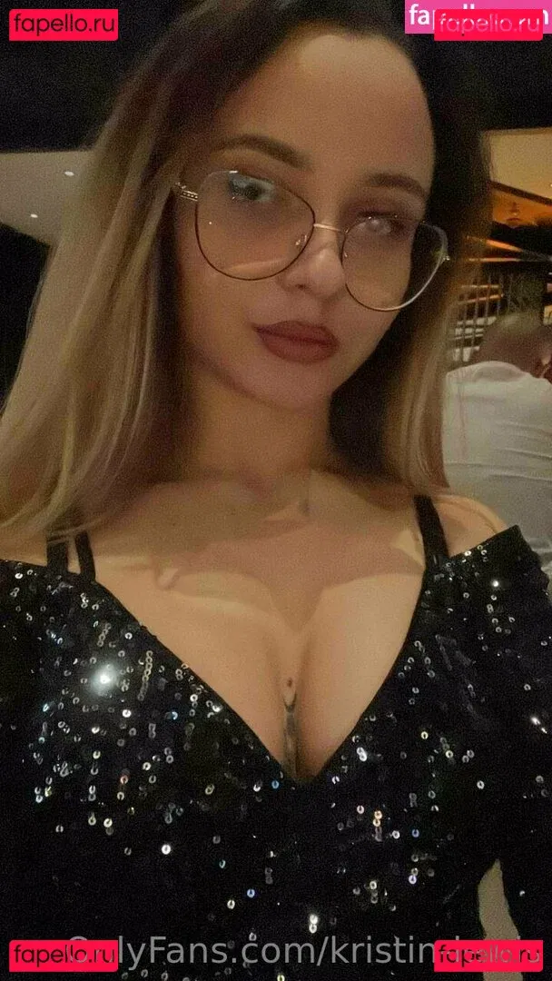 kristin-lewis Onlyfans Photo Gallery 