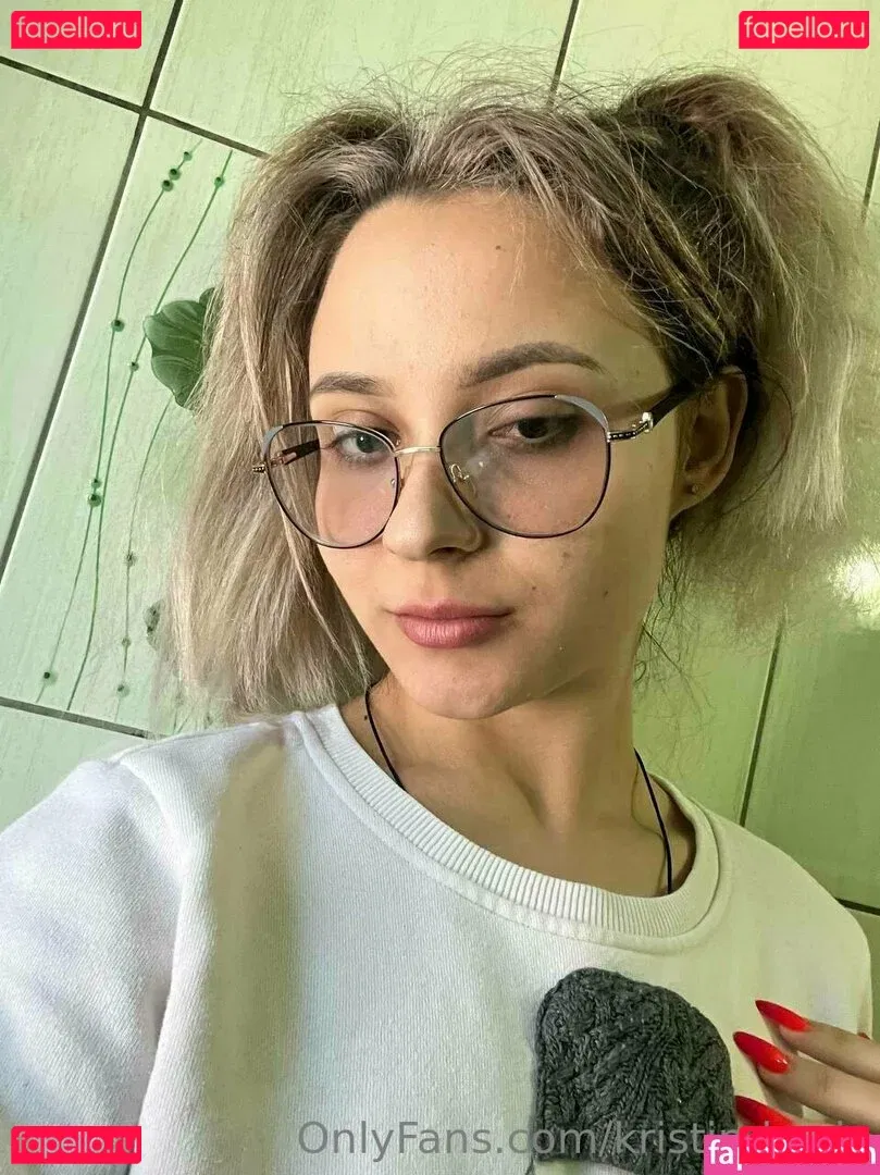 kristin-lewis Onlyfans Photo Gallery 