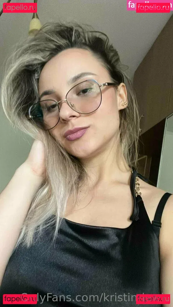 kristin-lewis Onlyfans Photo Gallery 