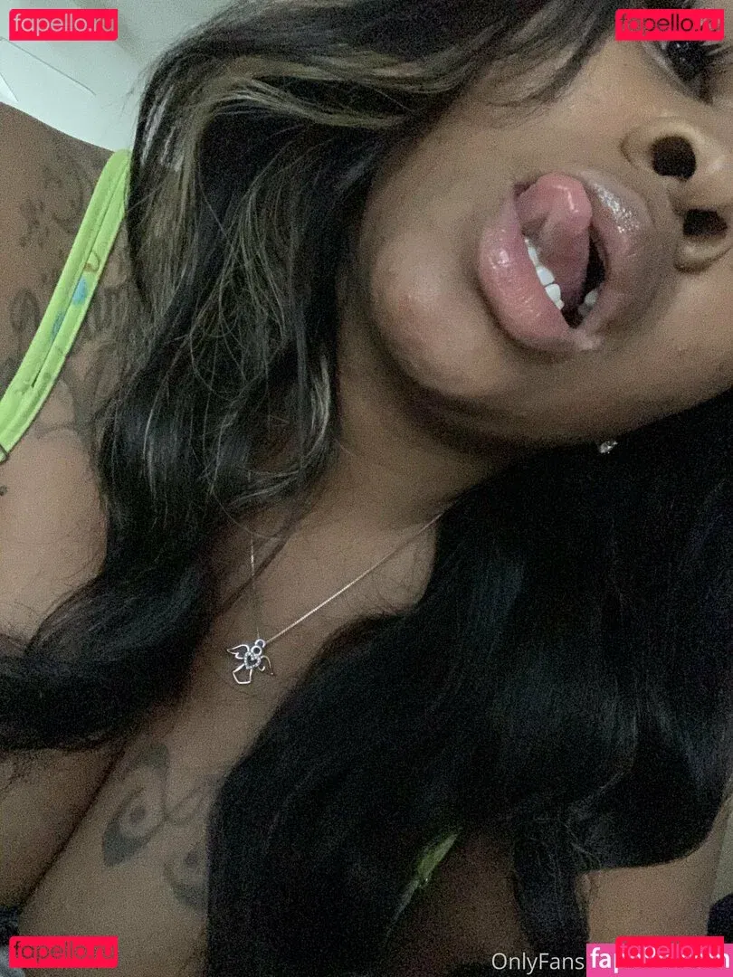 daribaby Onlyfans Photo Gallery 