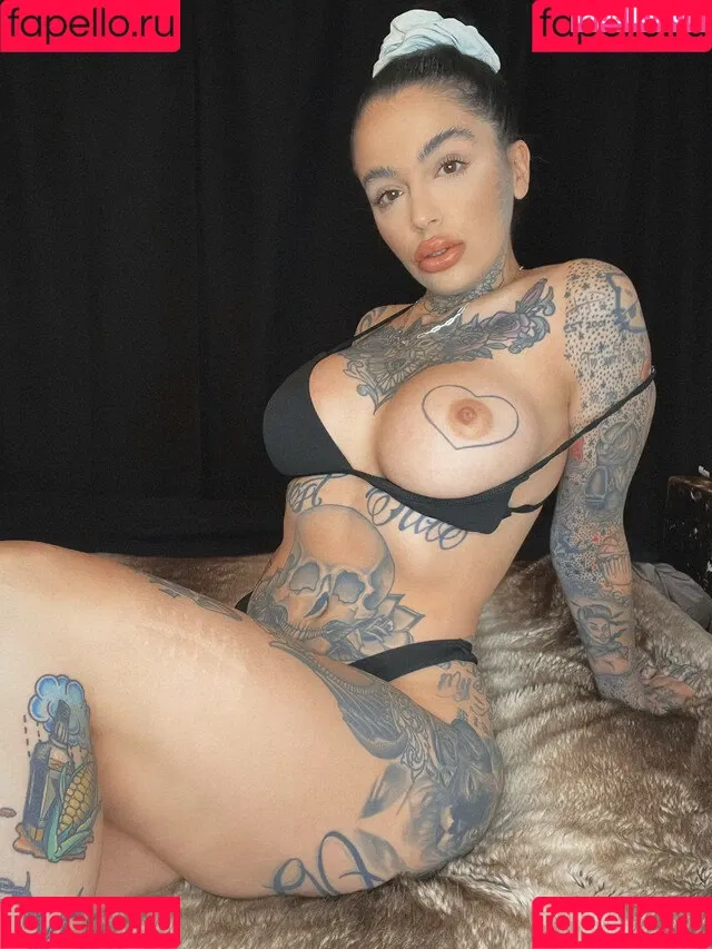 Leigh Raven Onlyfans Photo Gallery 