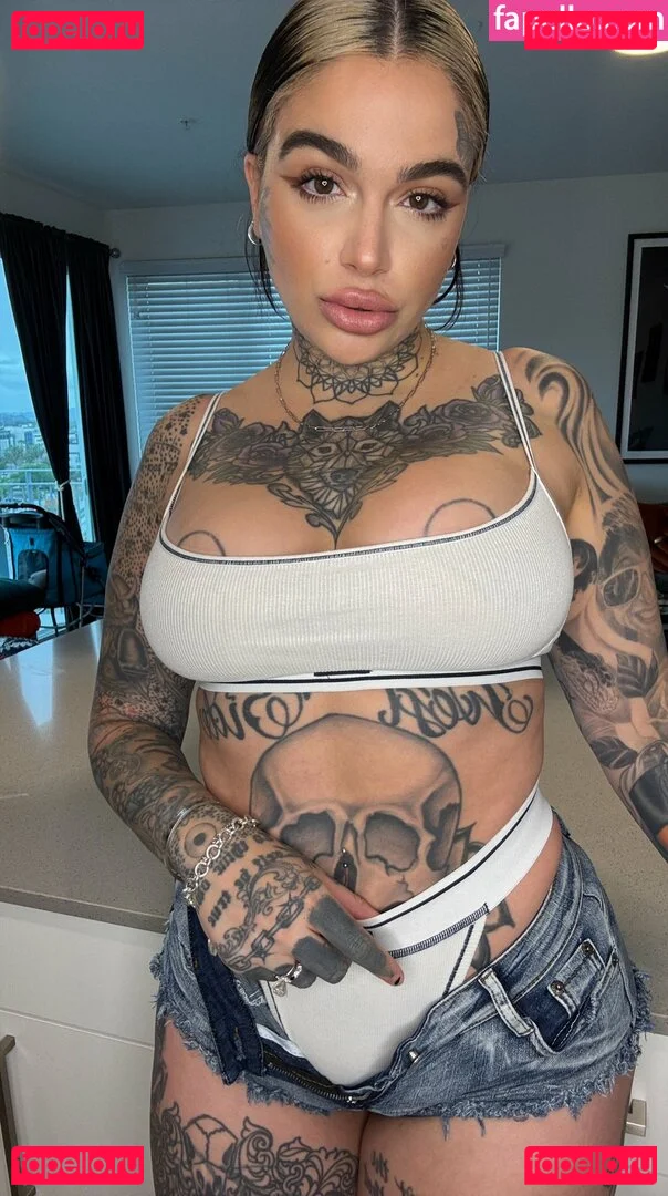 Leigh Raven Onlyfans Photo Gallery 