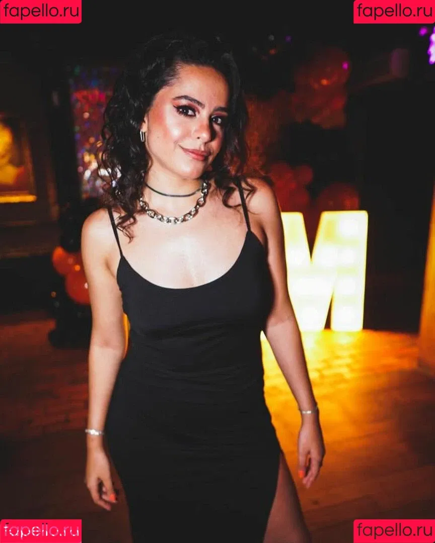 Yasmin Ali Yassine Onlyfans Photo Gallery 