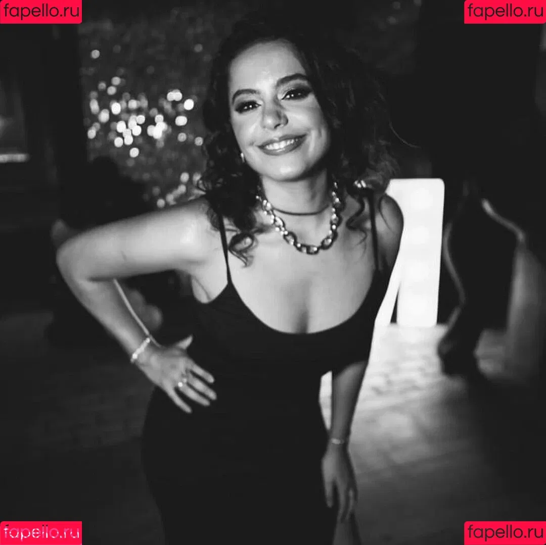Yasmin Ali Yassine Onlyfans Photo Gallery 