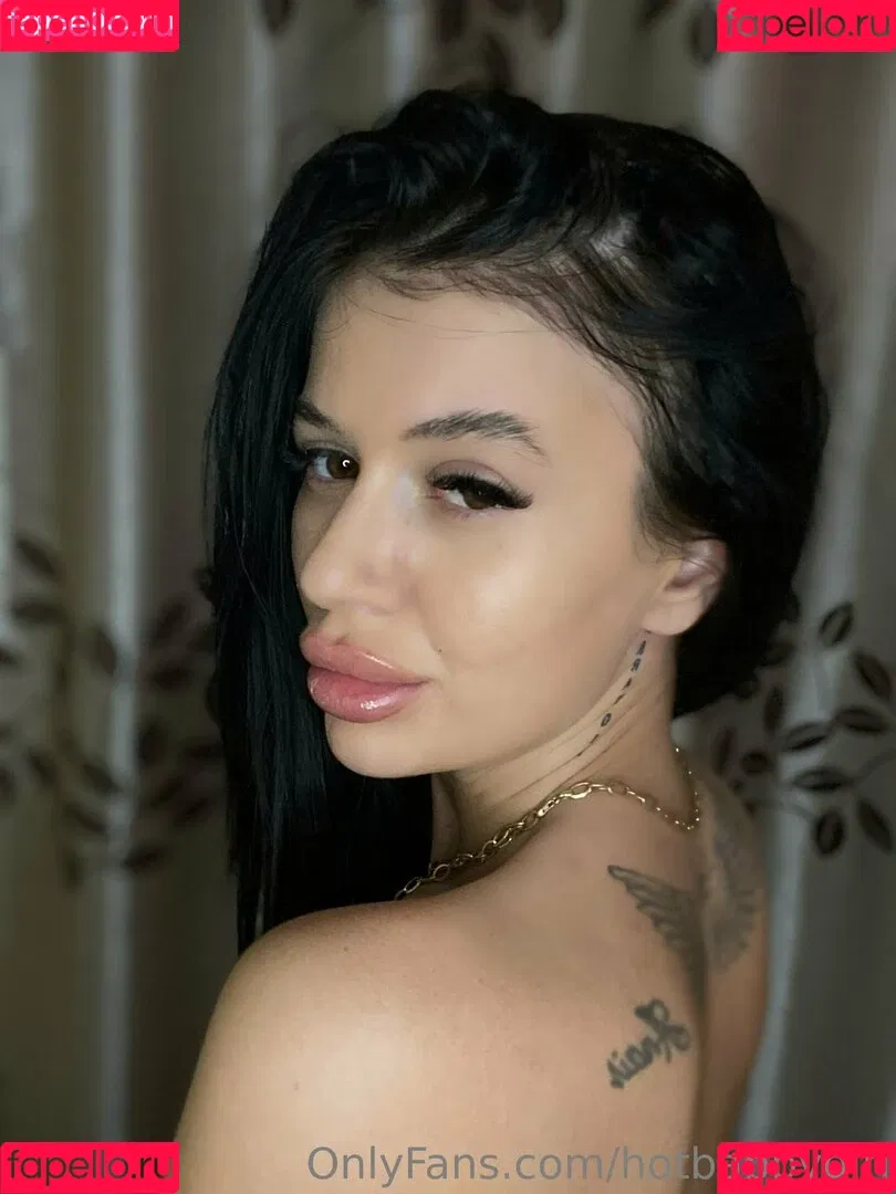 hotbabbygirl Onlyfans Photo Gallery 