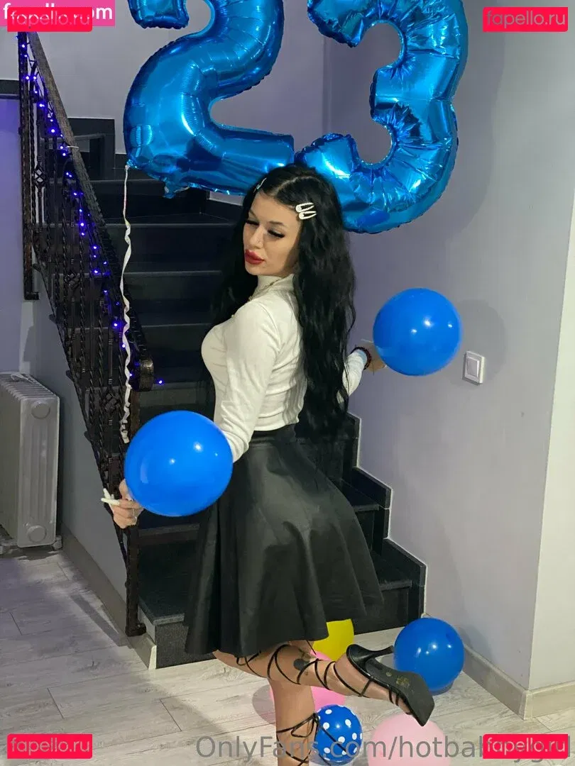 hotbabbygirl Onlyfans Photo Gallery 