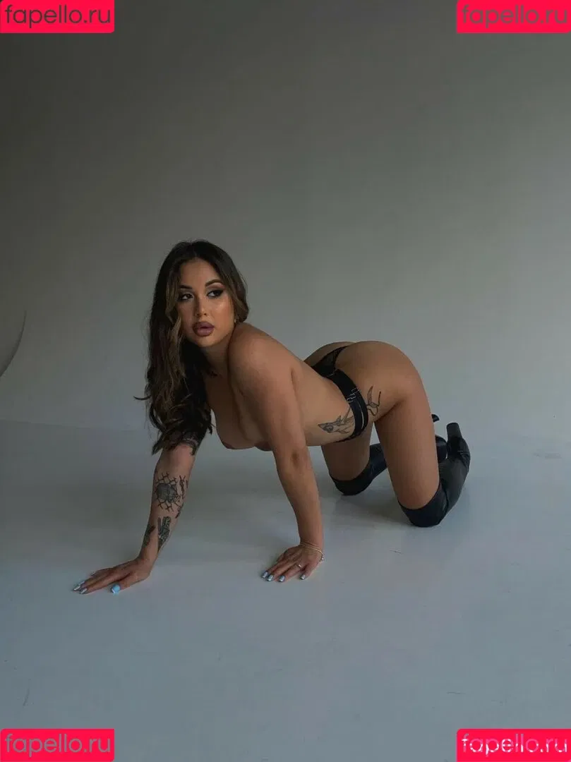 Bonnie Humps Onlyfans Photo Gallery 
