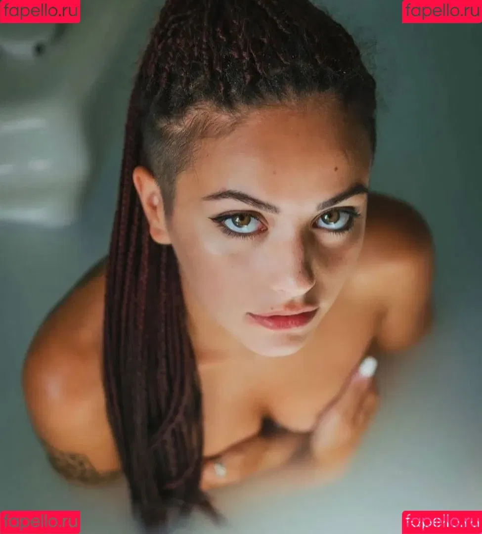 Eleonora Zars Onlyfans Photo Gallery 