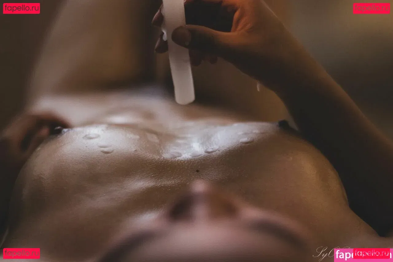 Carizassy Vlogs Onlyfans Photo Gallery 