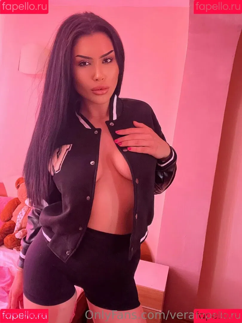 veraivanova Onlyfans Photo Gallery 