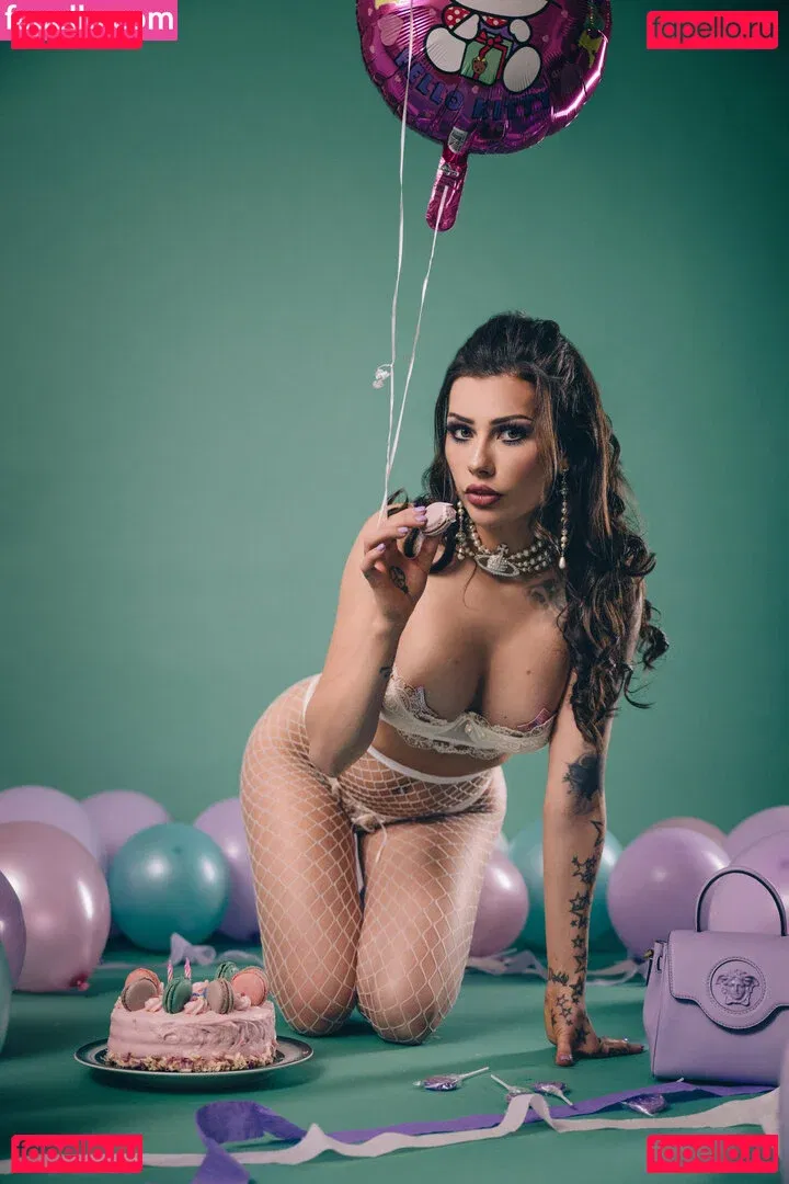 veraivanova Onlyfans Photo Gallery 