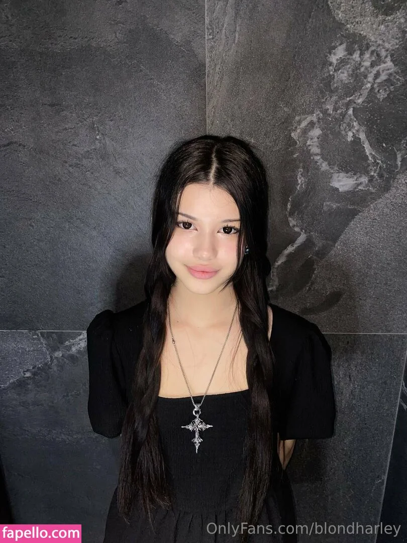 blondharley Onlyfans Photo Gallery 