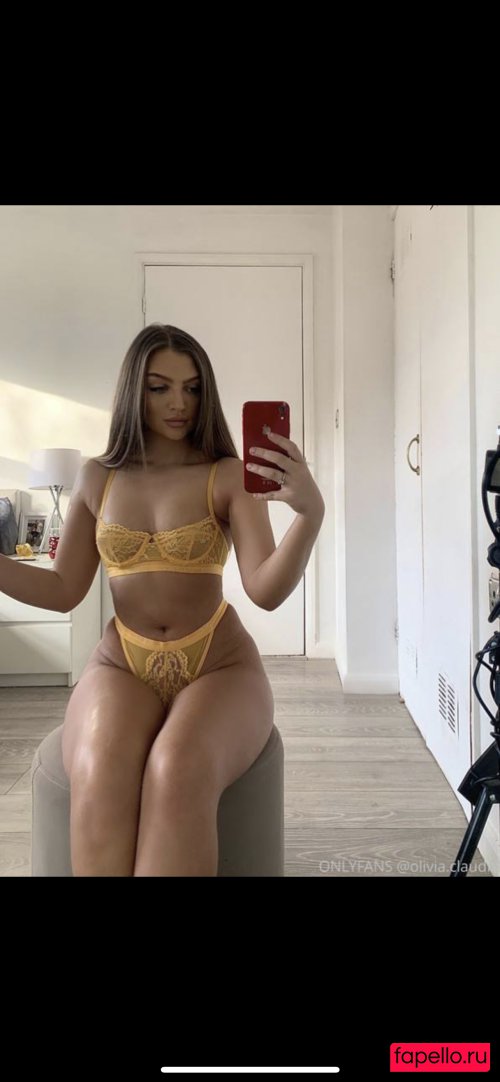 Olivia Claudia Nude Onlyfans Photo 25