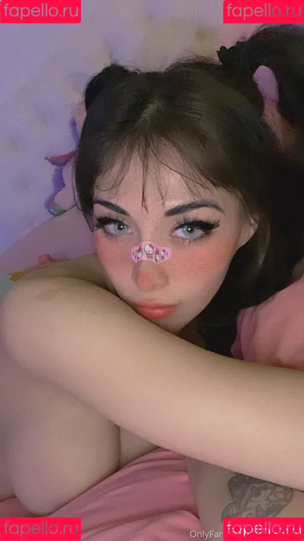 shunli__mei Onlyfans Photo Gallery 