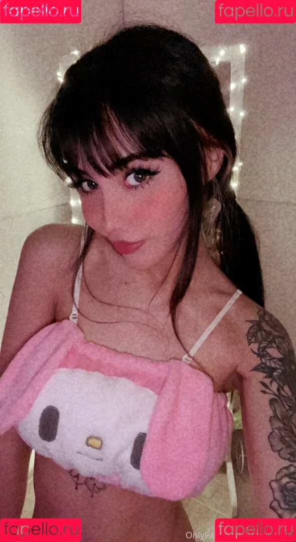 shunli__mei Onlyfans Photo Gallery 