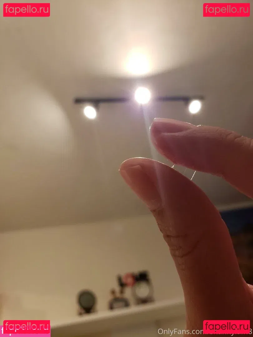 shunli__mei Onlyfans Photo Gallery 