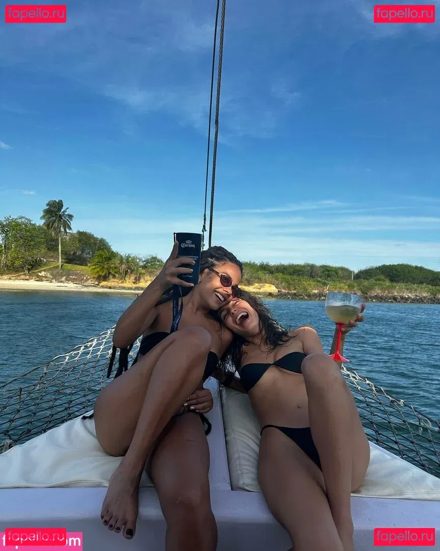 Bella Campos Onlyfans Photo Gallery 