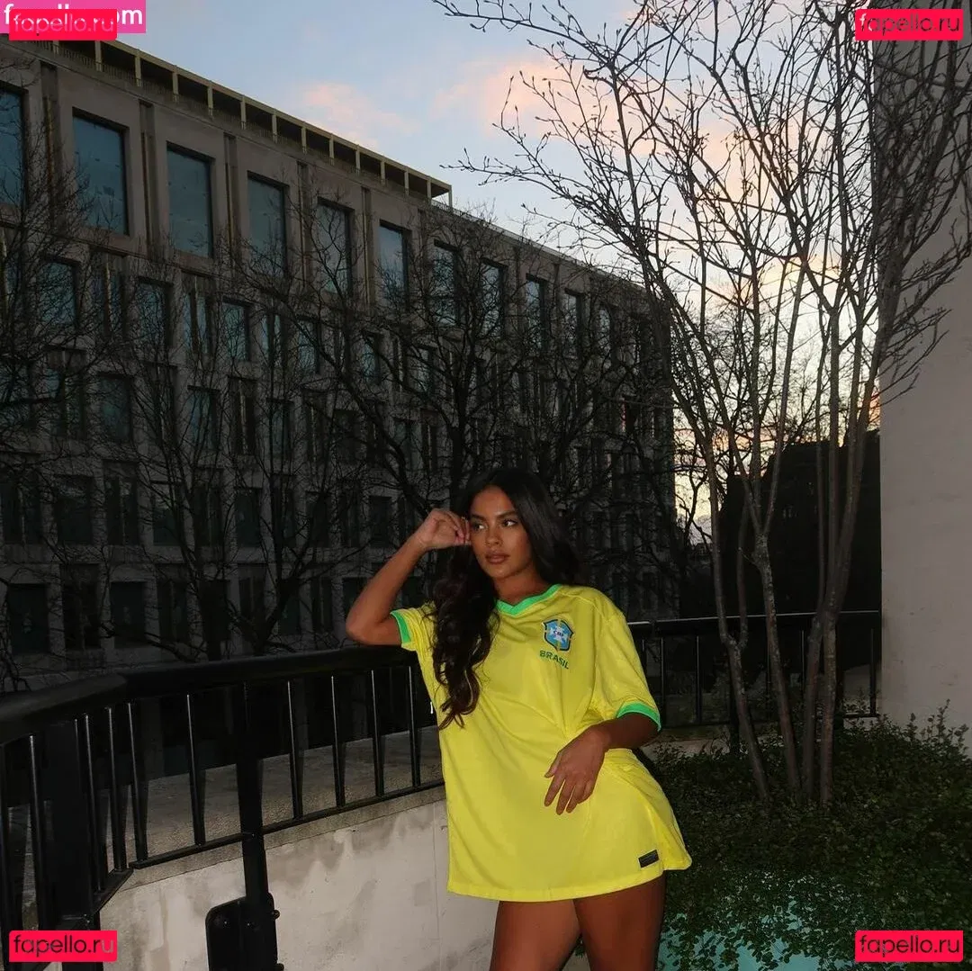 Bella Campos Onlyfans Photo Gallery 