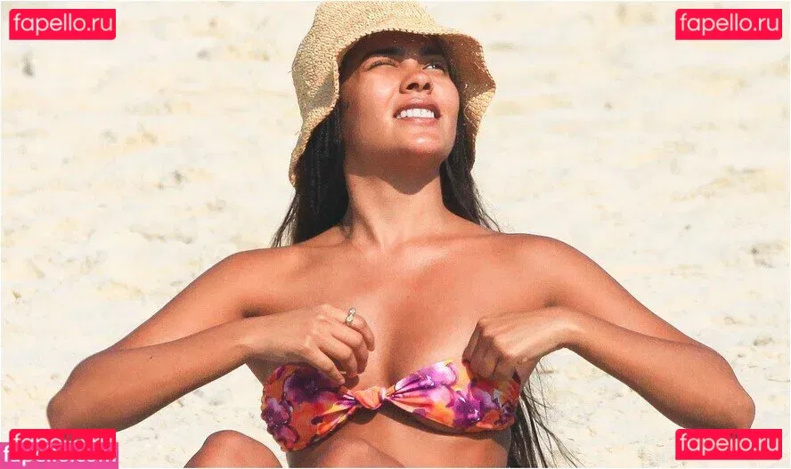 Bella Campos Onlyfans Photo Gallery 