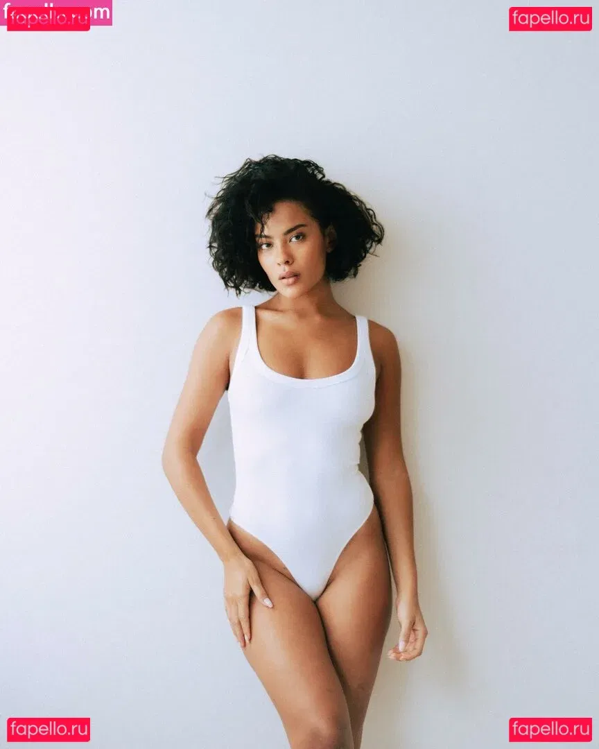 Bella Campos Onlyfans Photo Gallery 