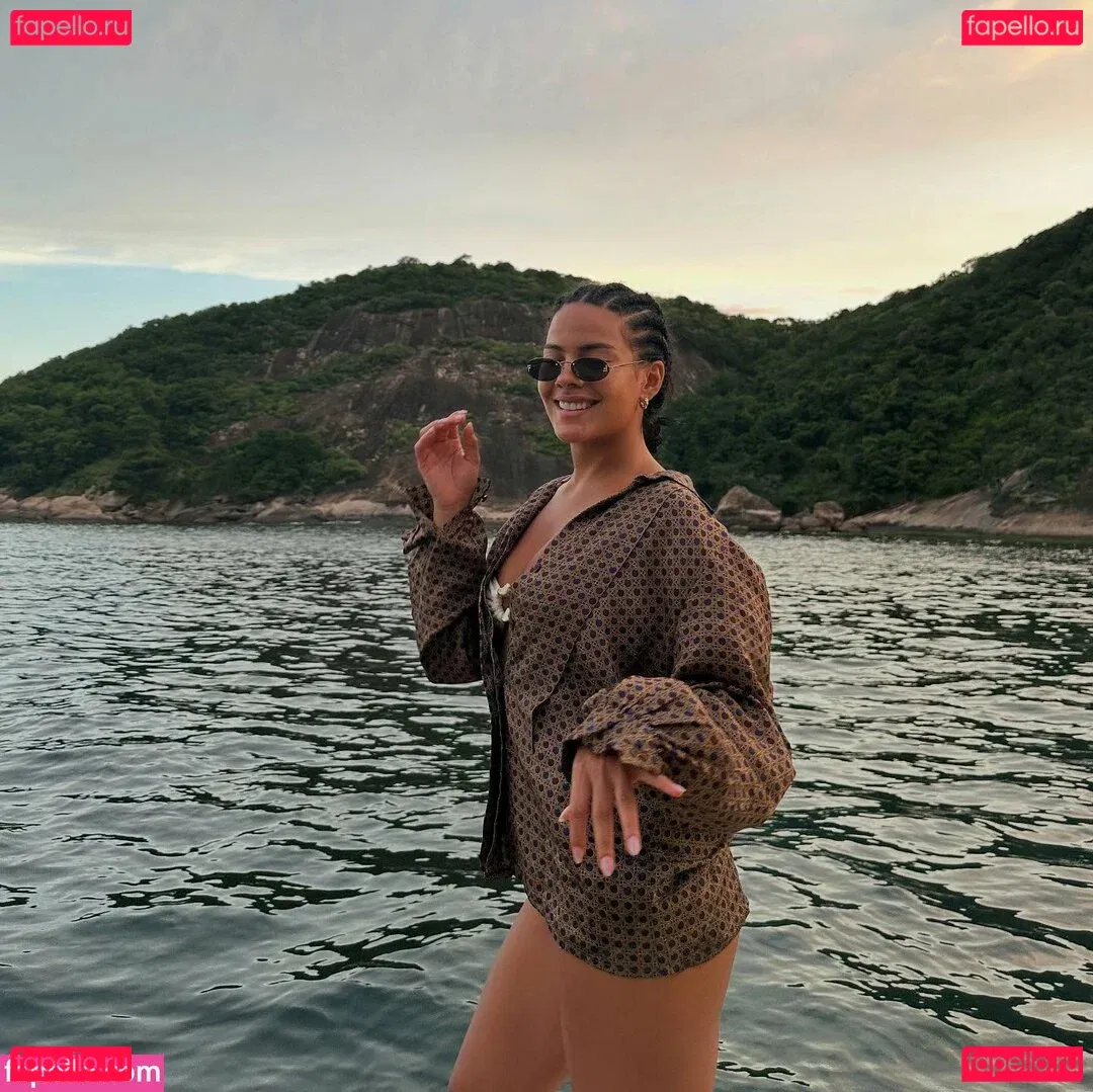 Bella Campos Onlyfans Photo Gallery 