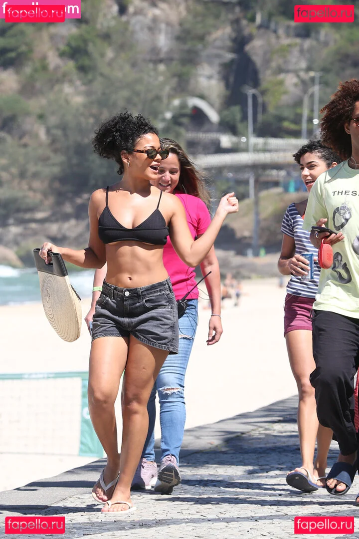 Bella Campos Onlyfans Photo Gallery 