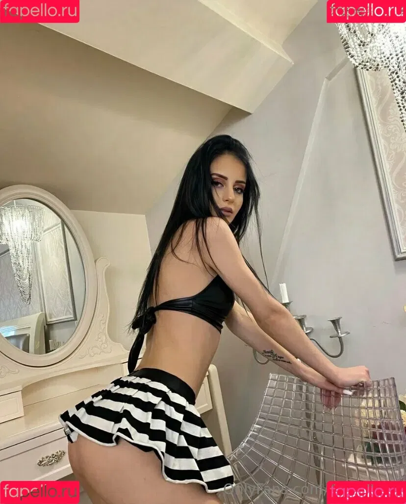mimi.uwu Onlyfans Photo Gallery 