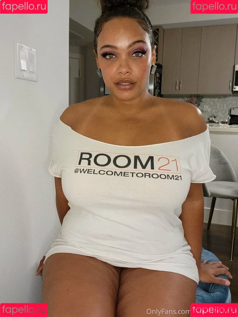 yettajobrown Onlyfans Photo Gallery 