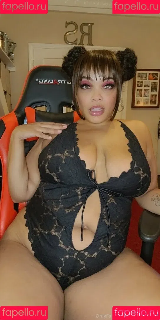 yettajobrown Onlyfans Photo Gallery 