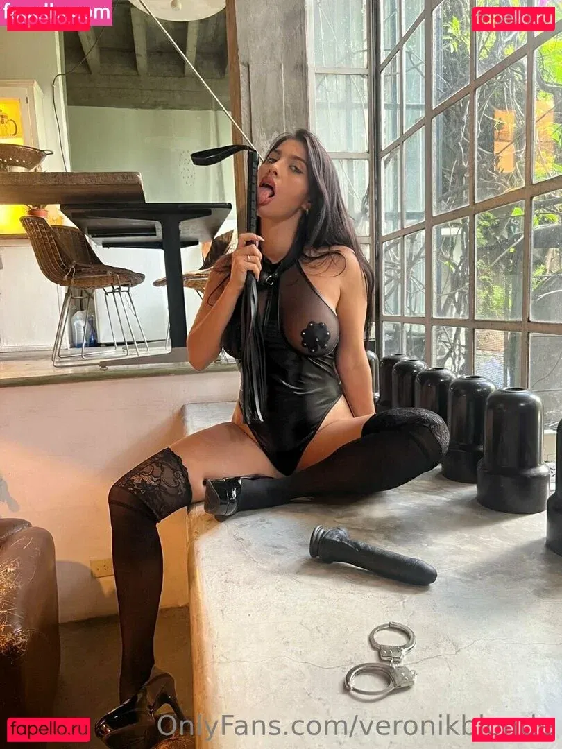 veronikblonde Onlyfans Photo Gallery 