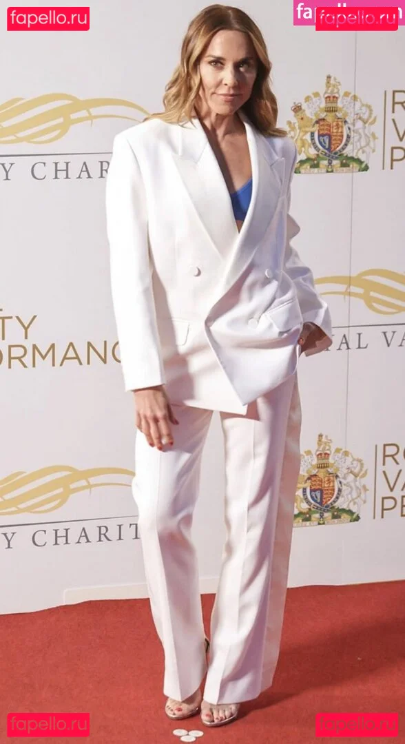 Melanie Chisholm Onlyfans Photo Gallery 