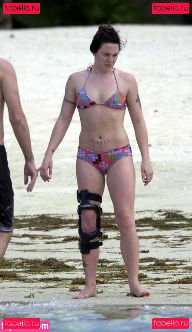 Melanie Chisholm Onlyfans Photo Gallery 