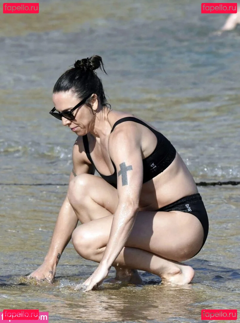 Melanie Chisholm Onlyfans Photo Gallery 