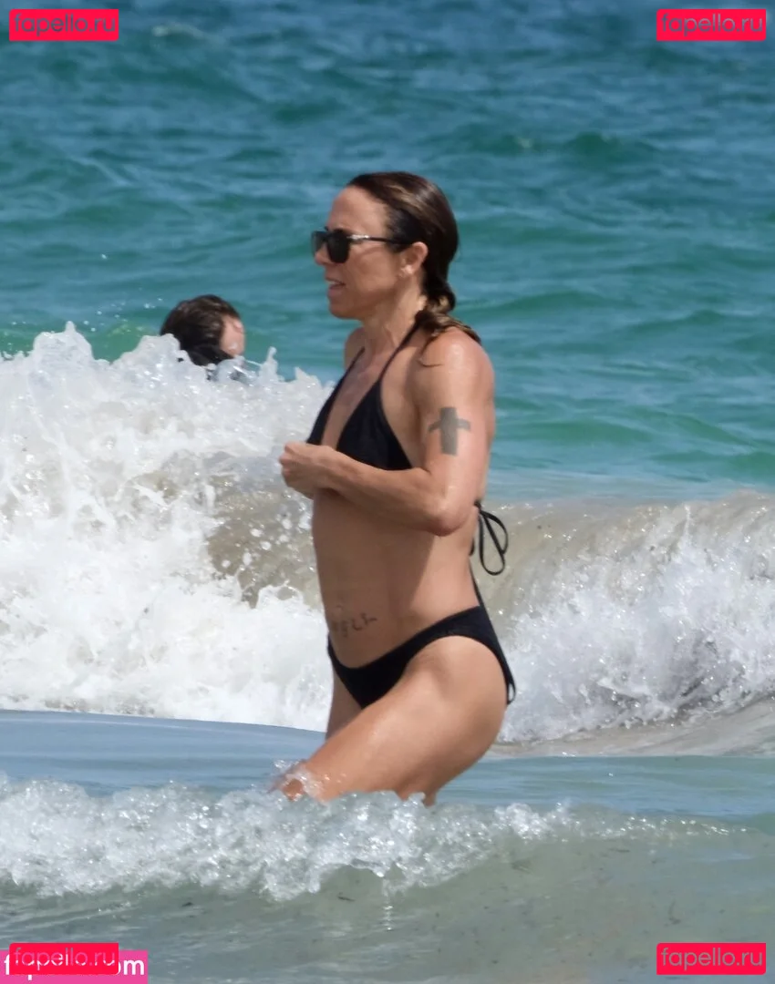 Melanie Chisholm Onlyfans Photo Gallery 