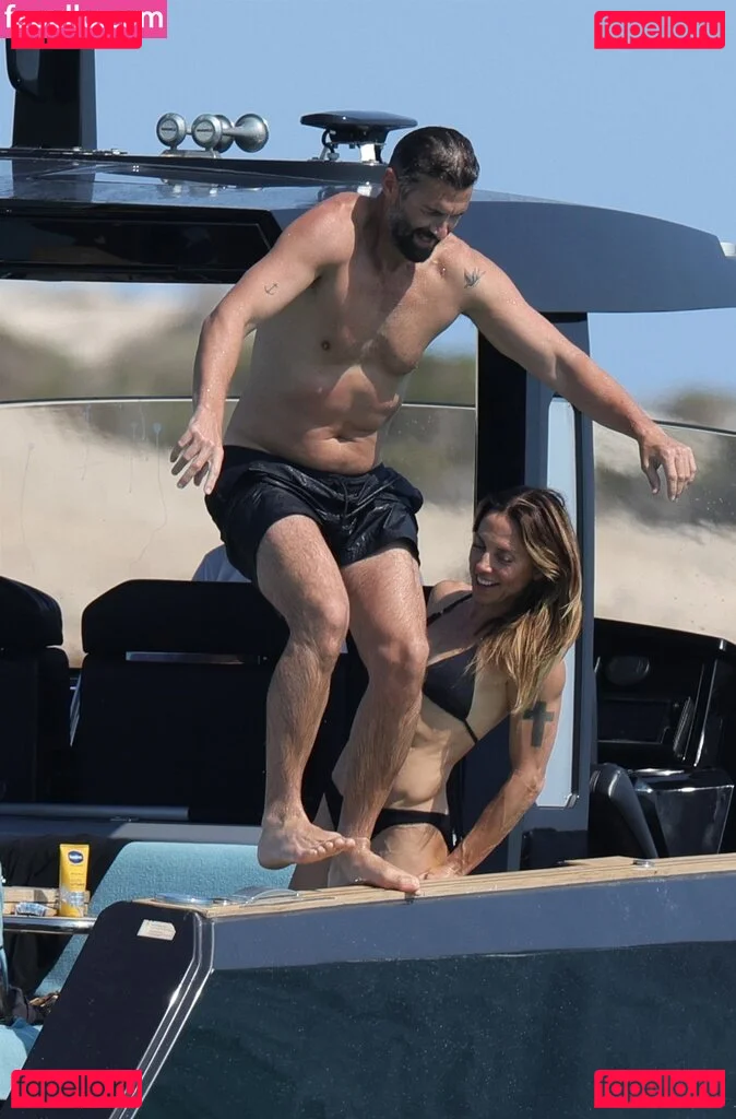 Melanie Chisholm Onlyfans Photo Gallery 