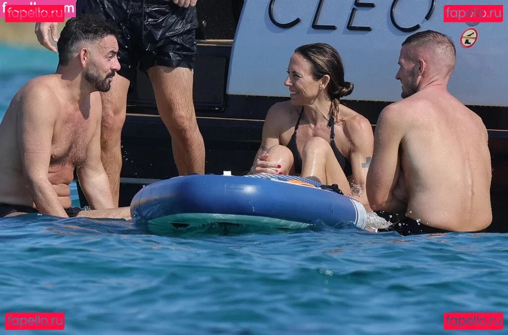 Melanie Chisholm Onlyfans Photo Gallery 