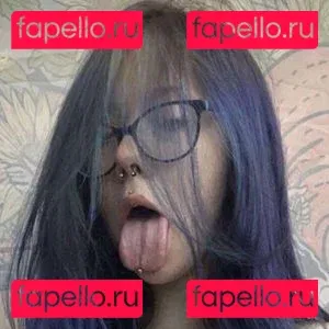 Radianttoilet Onlyfans Photo Gallery 