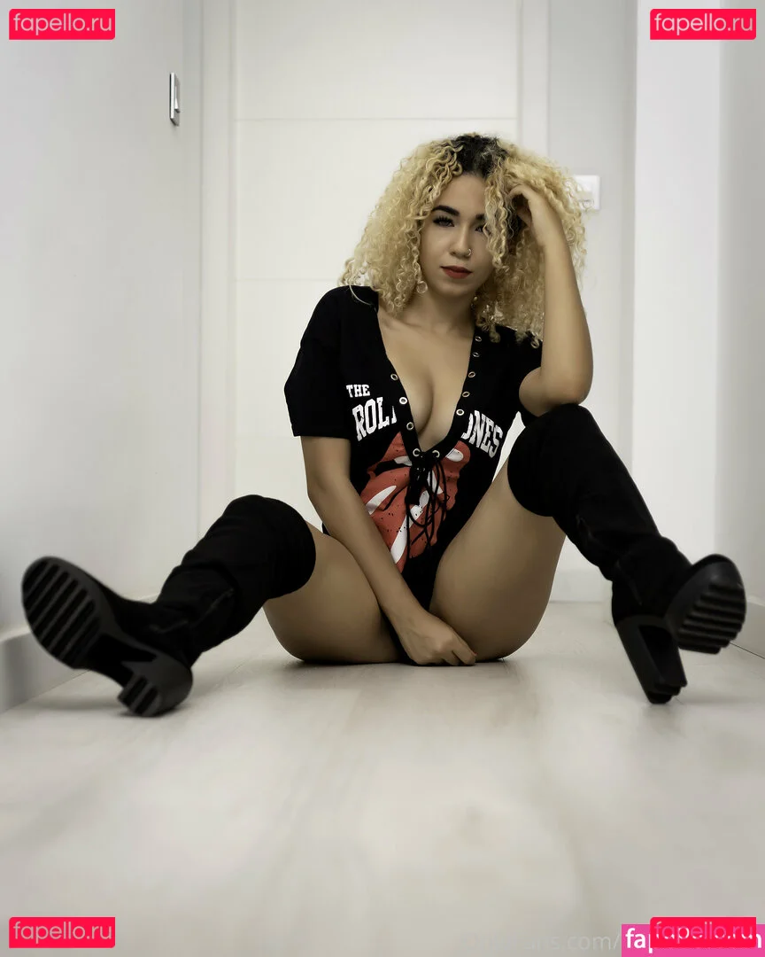 mariacabello Onlyfans Photo Gallery 